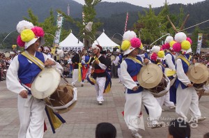 2004년 바우덕이 축제 풍물경연대회