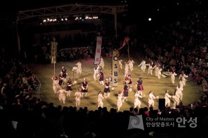 2005년 바우덕이축제 연극공연