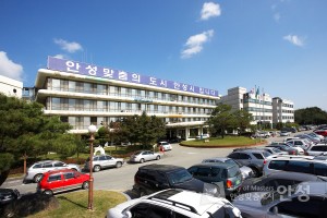 안성시 시회, 의회 전경
