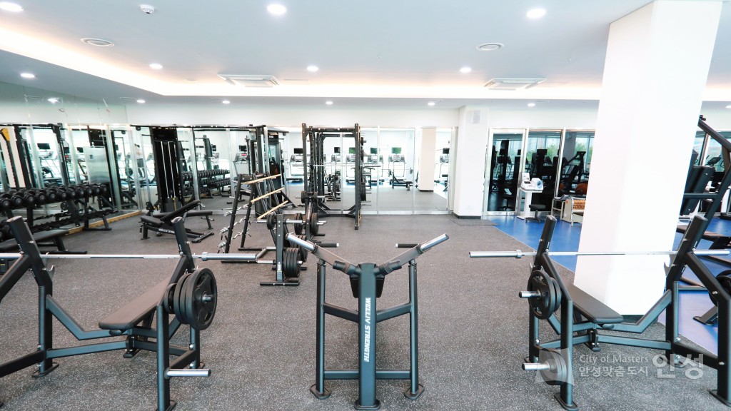 서안성 체육센터 시설