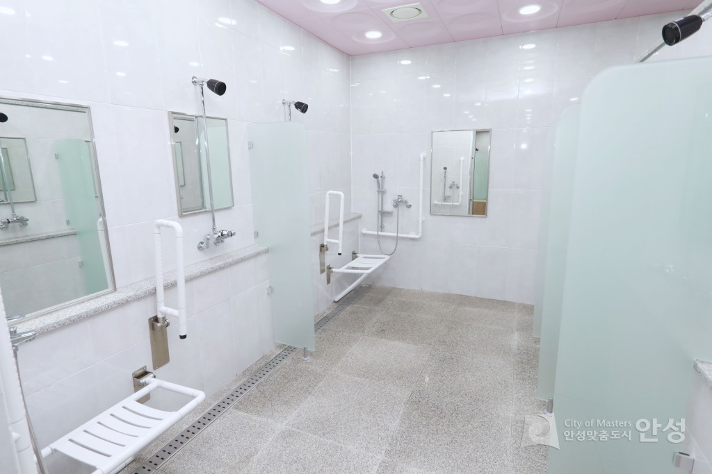 서안성 체육센터 시설