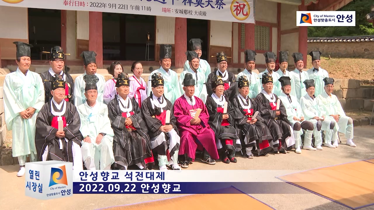 전체보기 >