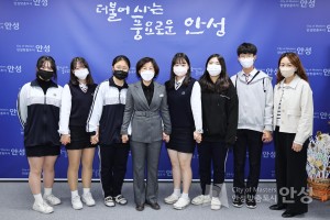 안법고등학교 학생기자단 인터뷰
