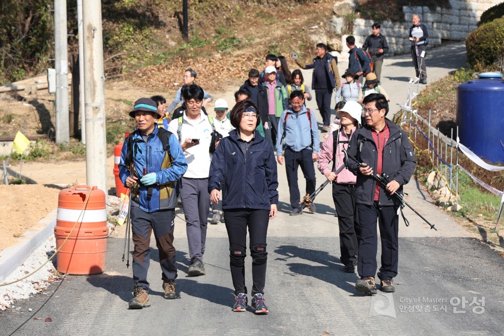 금북정맥 국가생태문화탐방