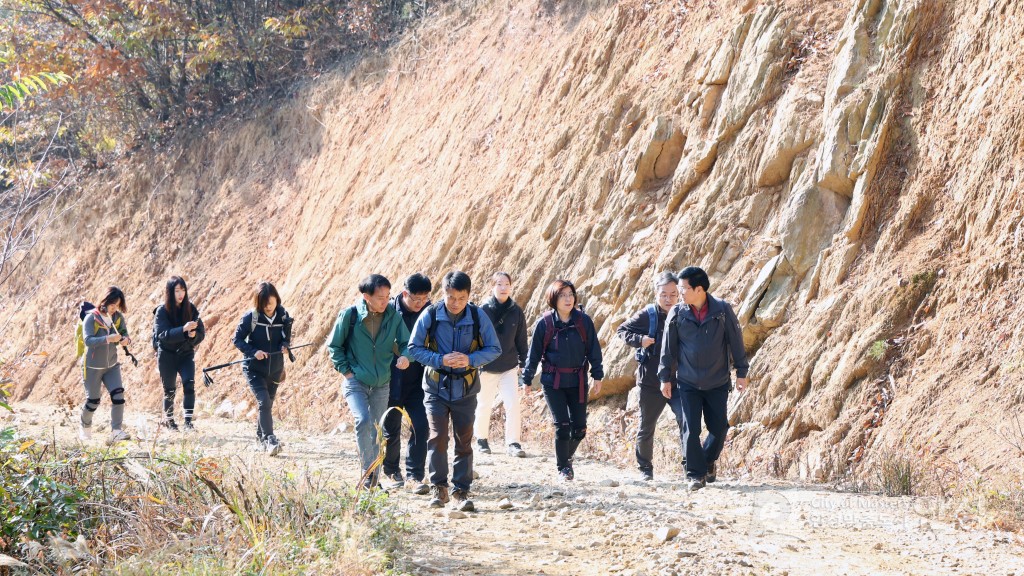 금북정맥 국가생태문화탐방