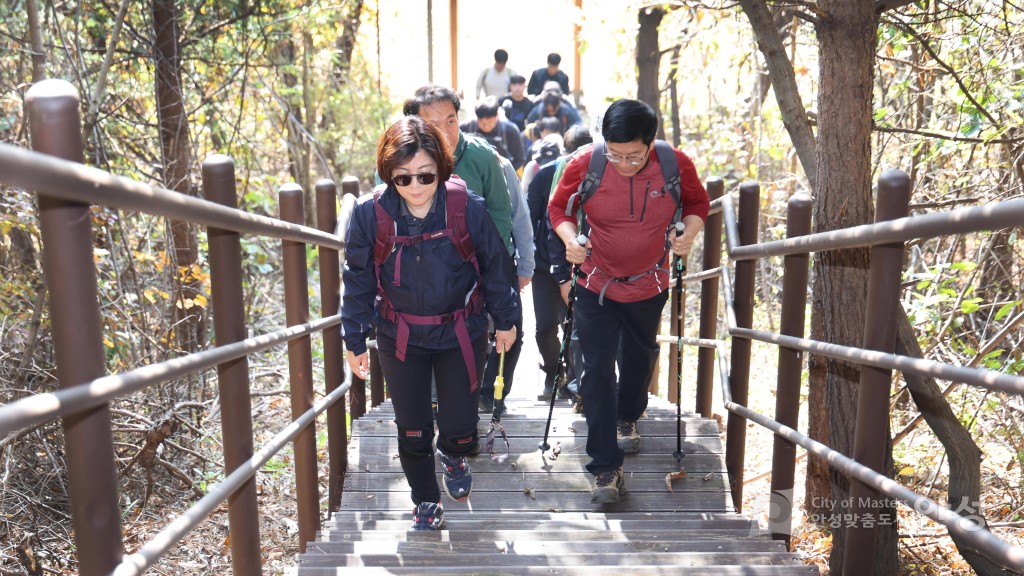금북정맥 국가생태문화탐방