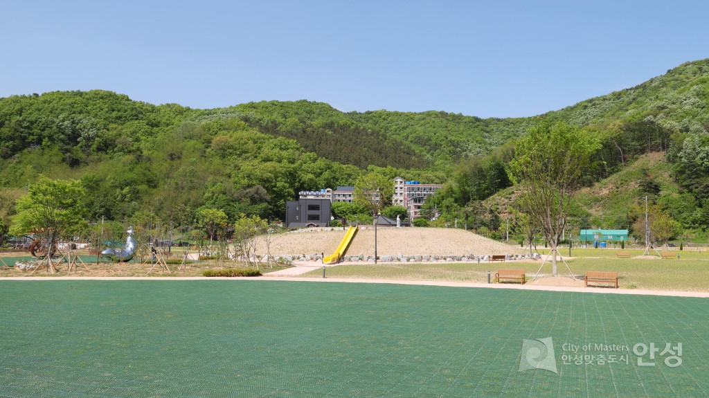 수석정 수변화원