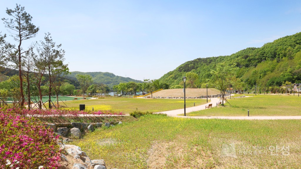 수석정 수변화원