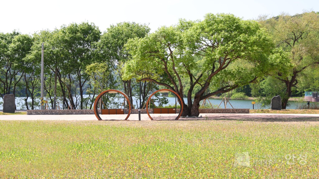 수석정 수변화원