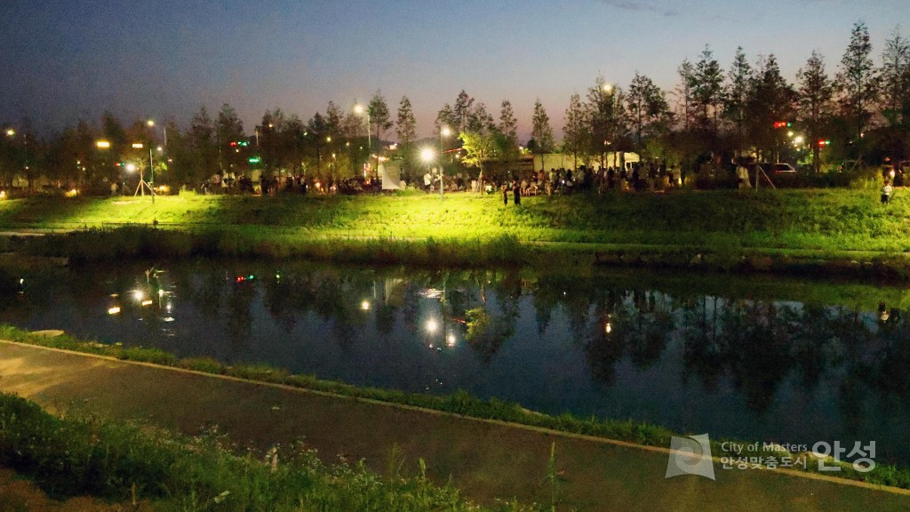 도시바람길 숲 반딧불이 음악회