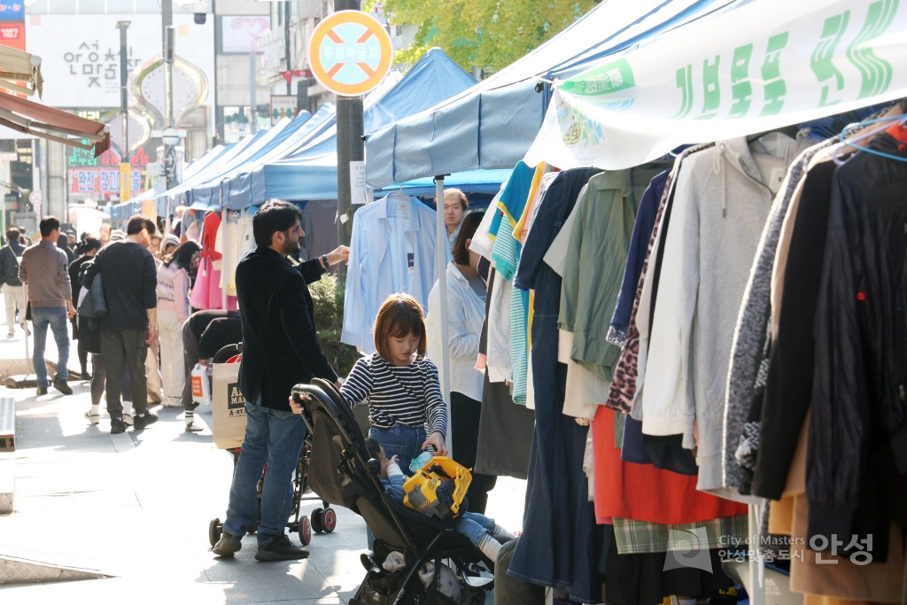명동거리 및 전통시장 홍보사진