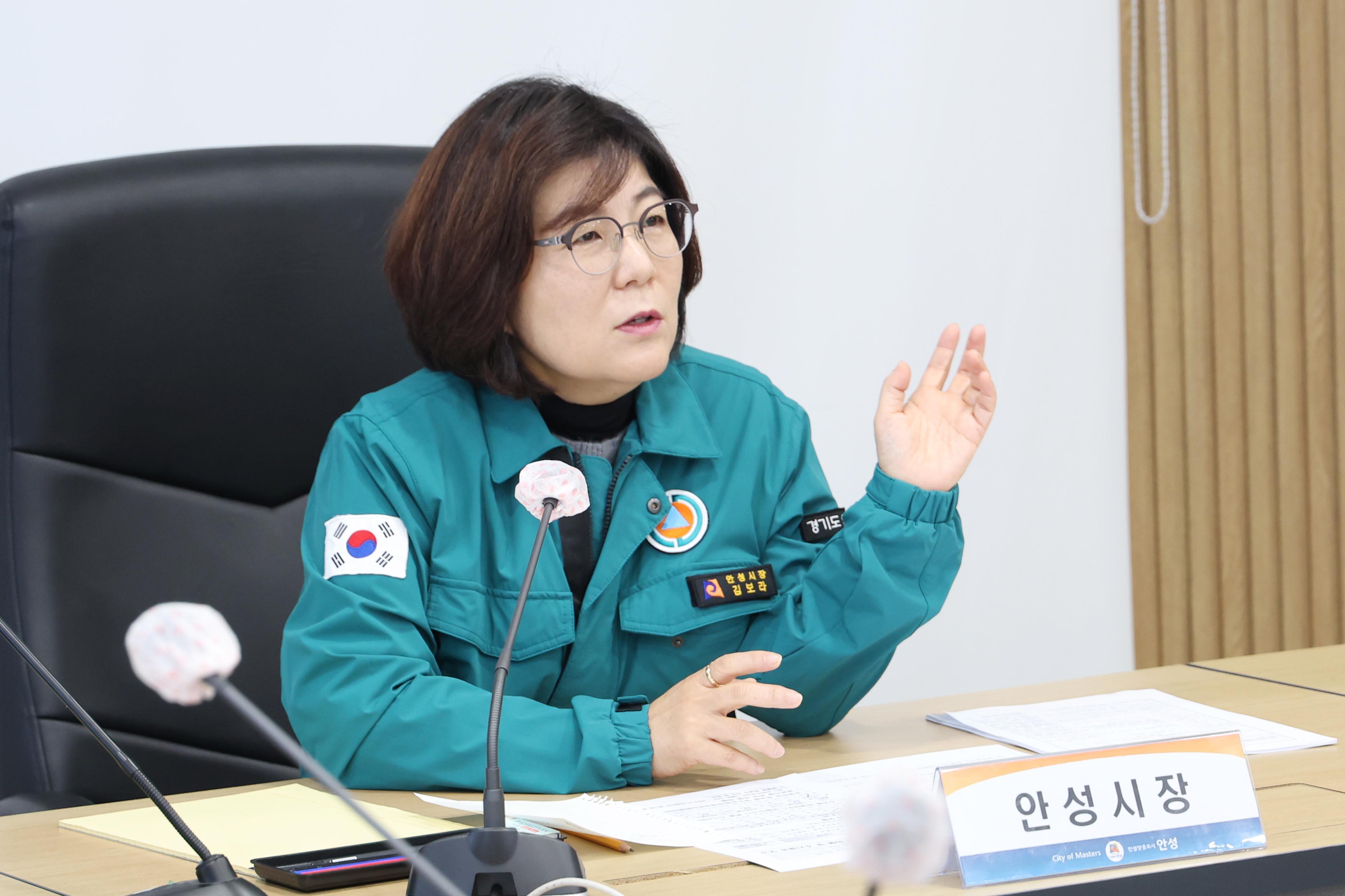 긴급 비상 간부회의-06