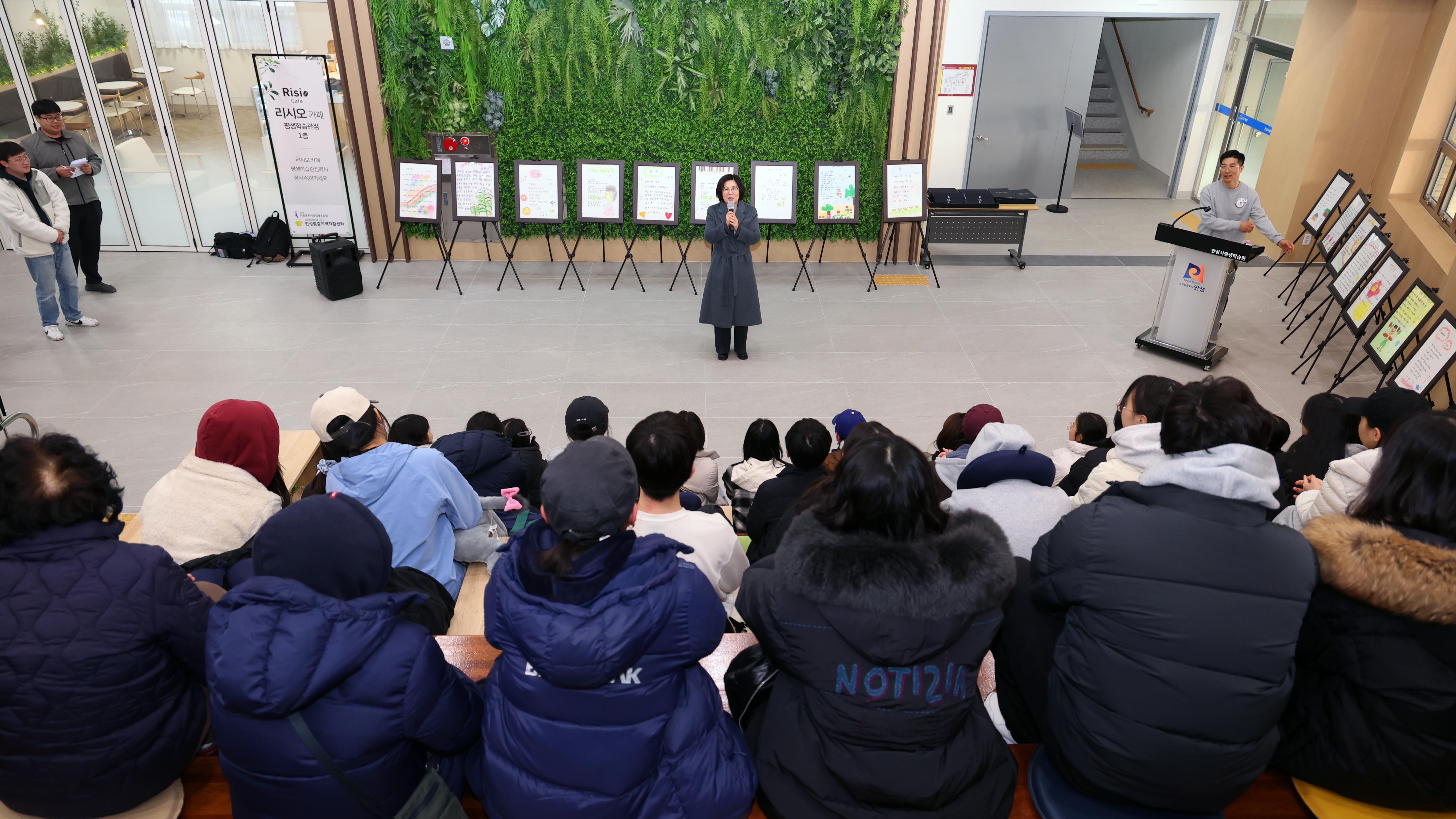 청소년 홈스테이 수료증 수여식-02