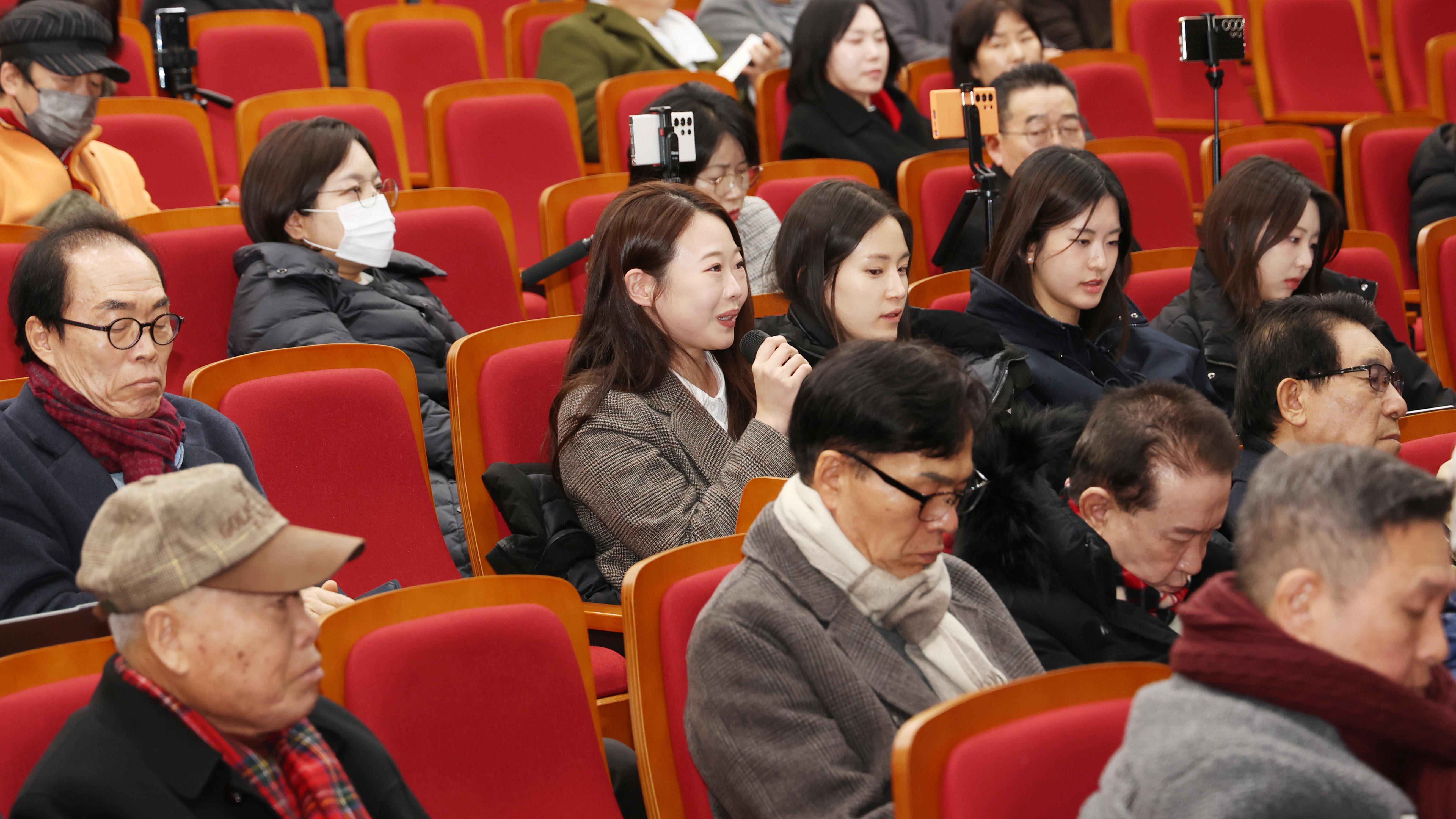 신년 언론브리핑-10