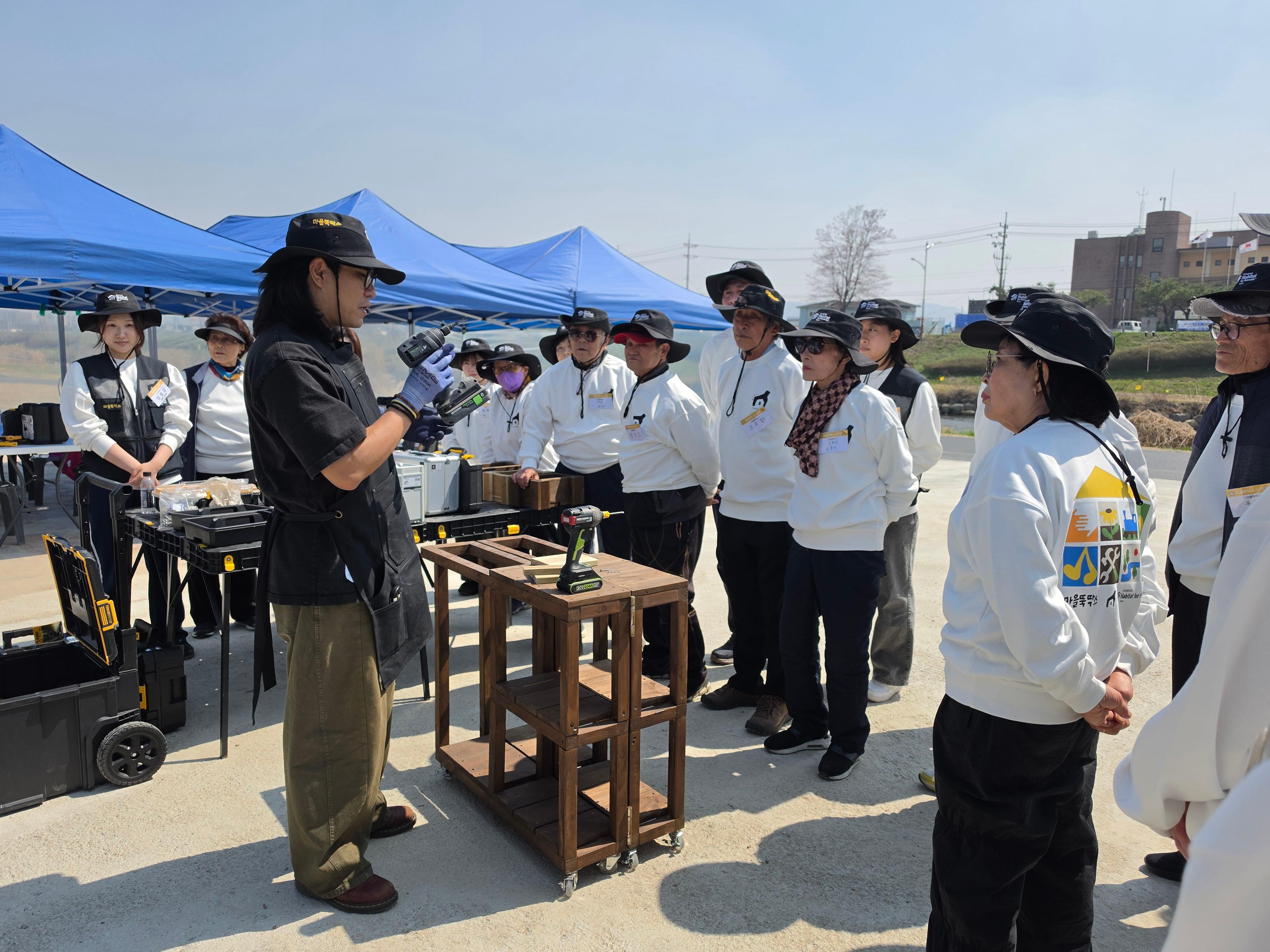 뚝딱랩 진행 사진입니다.