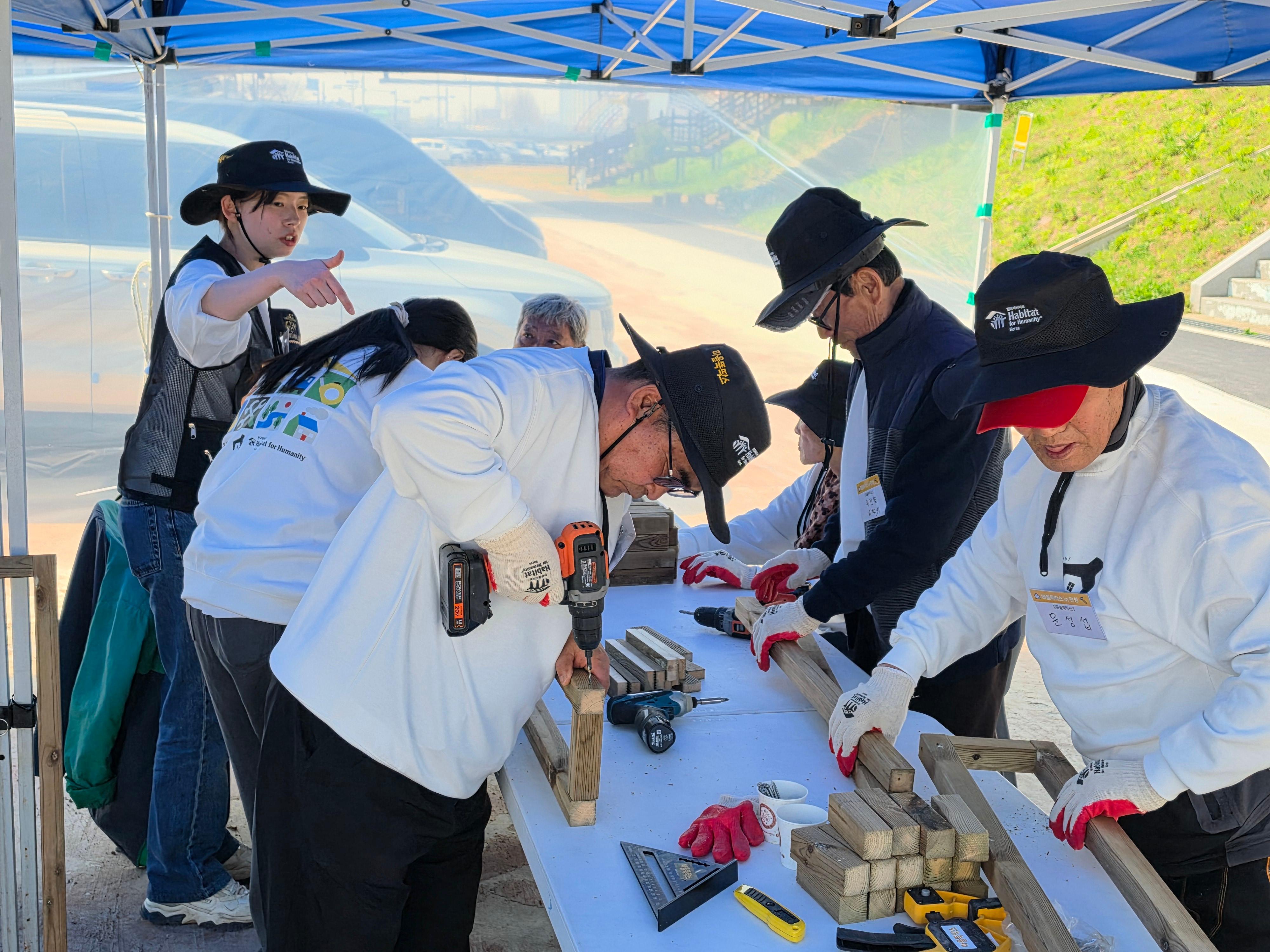 뚝딱랩 진행 사진입니다.